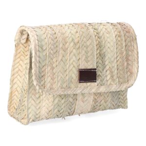 BOLSO DE PALMA LOLA  CON TAPA Y ASA DE PIEL.